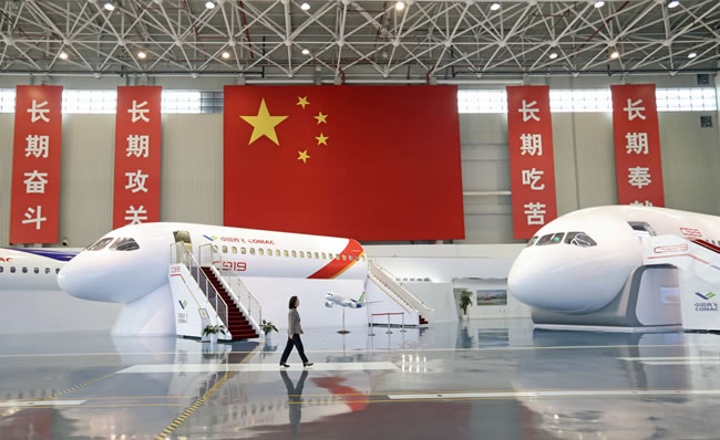 传中国买波音、空巴千架飞机 彭博揭中产客机「这困境」