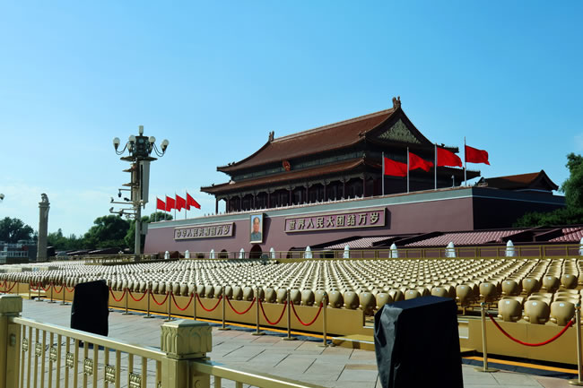 中国九三阅兵前夕维安大升级 有人忙打卡有人难回家